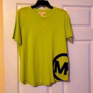 Michael Kors T-Shirt. Never worn.